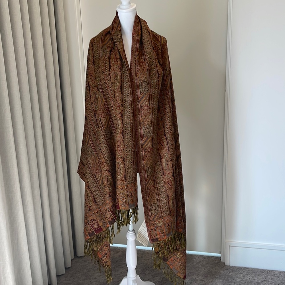 Beautiful Wool Shawl